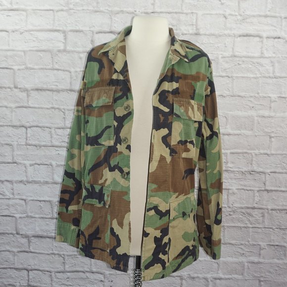 Vintage Philadelphia Eagles Camo Jacket - Picture 2 of 8